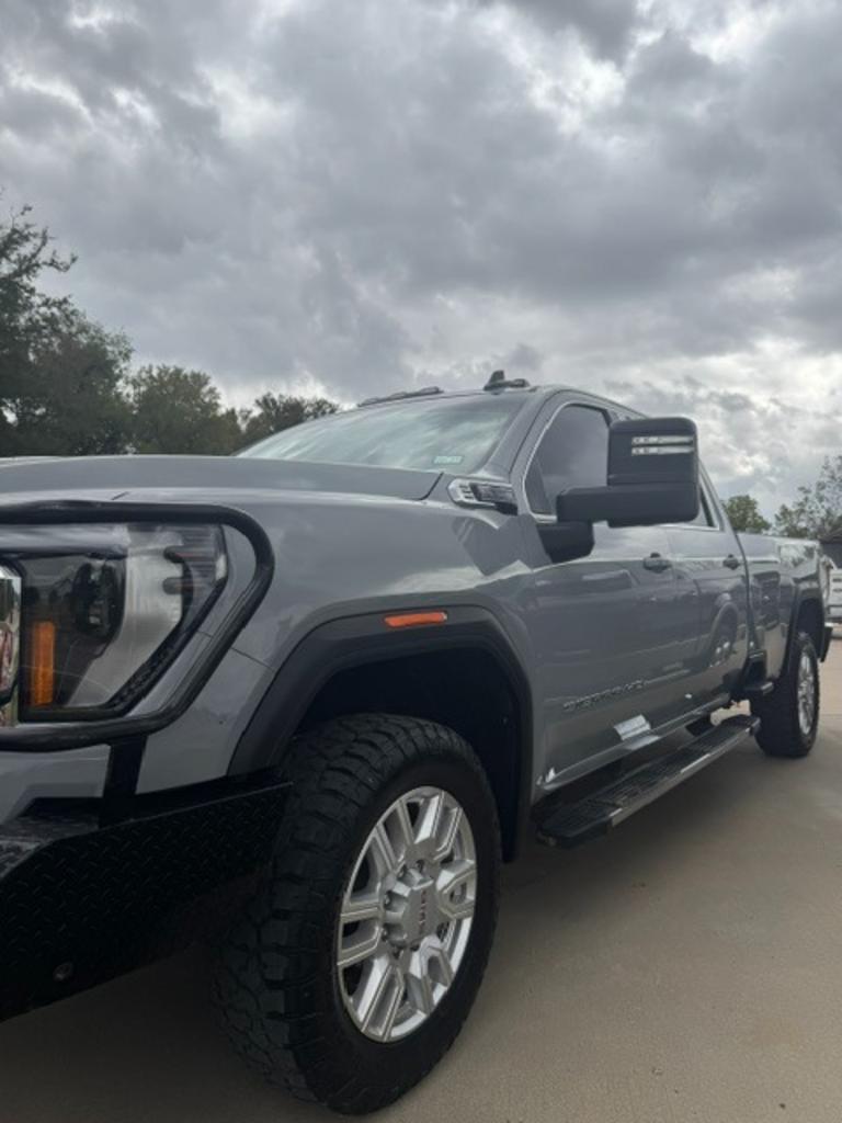 2024 GMC Sierra Hd - $43,995