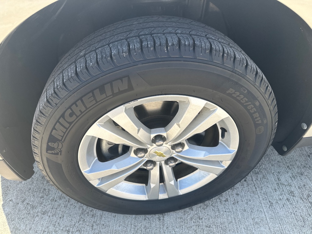 2012 Chevrolet Equinox - $8,995