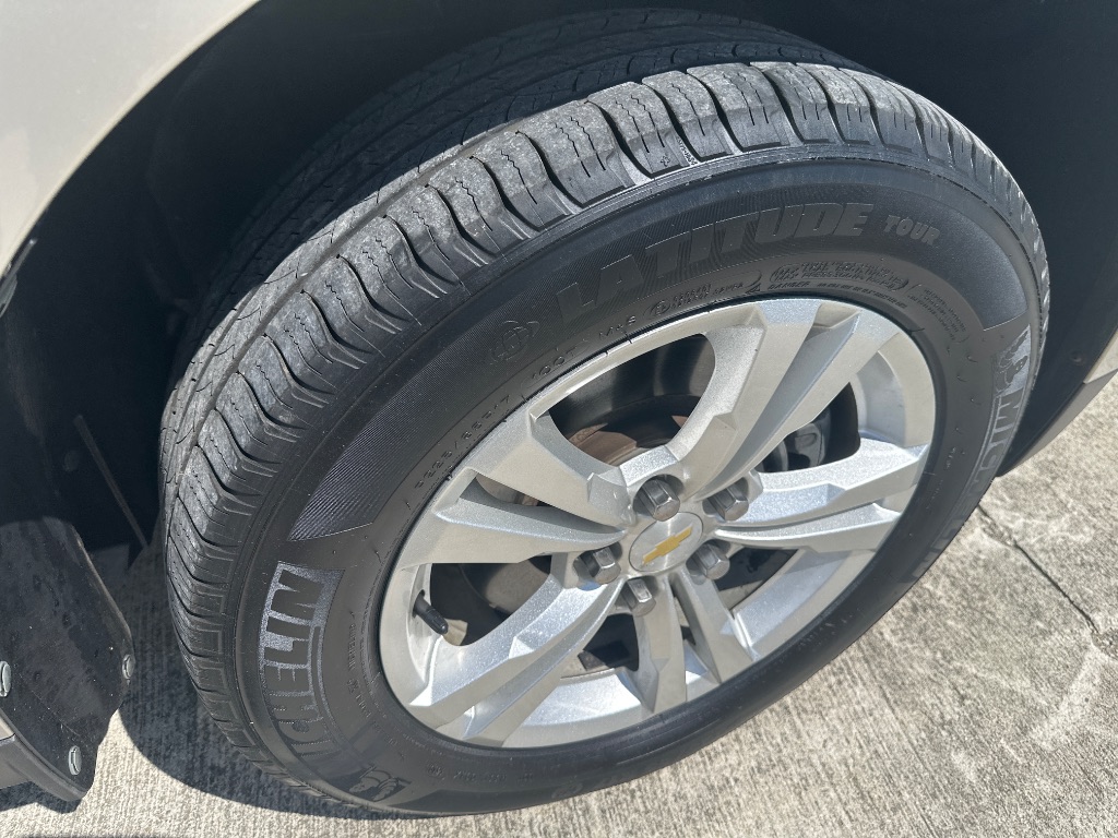 2012 Chevrolet Equinox - $8,995