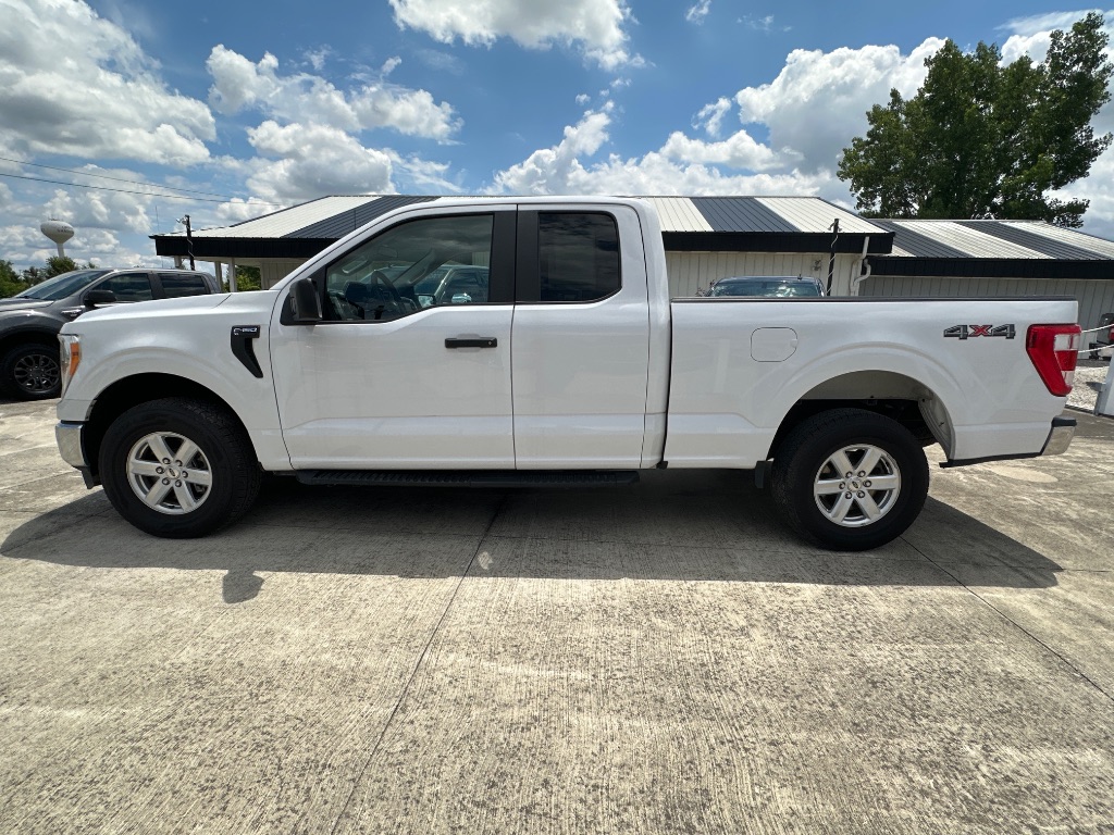 2021 Ford F-150 - $19,500