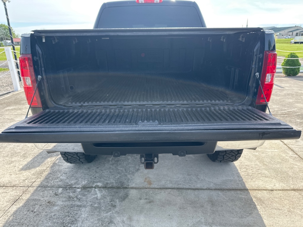 2010 Chevrolet Silverado - $20,995