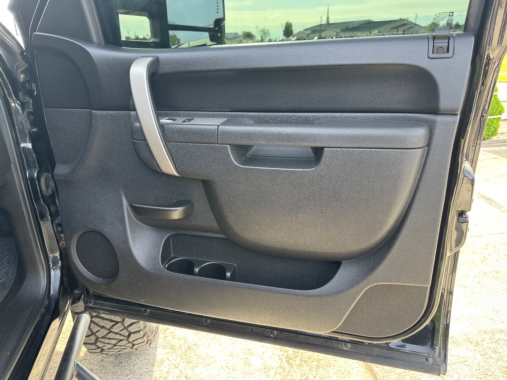 2010 Chevrolet Silverado - $20,995