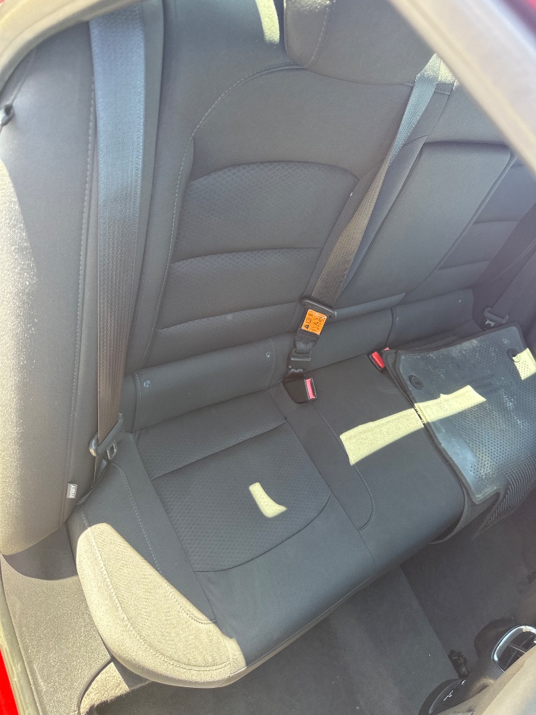 2018 Chevrolet Malibu - $11,495