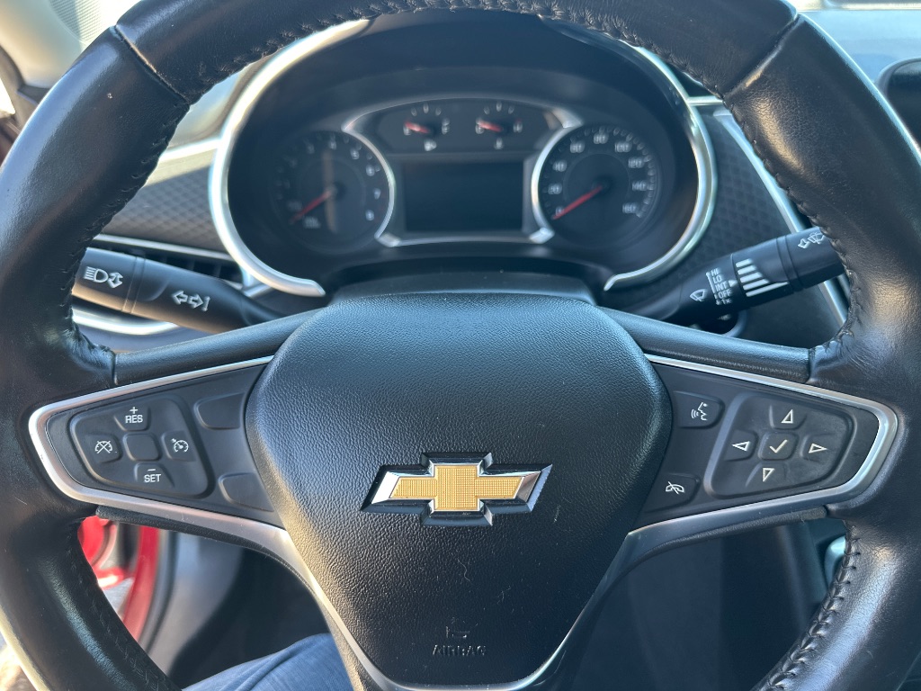 2018 Chevrolet Malibu - $11,495