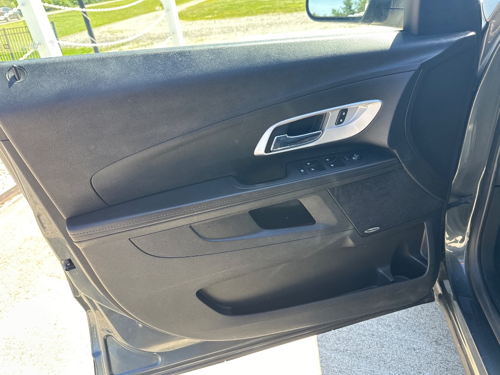 2017 Chevrolet Equinox - $9,995