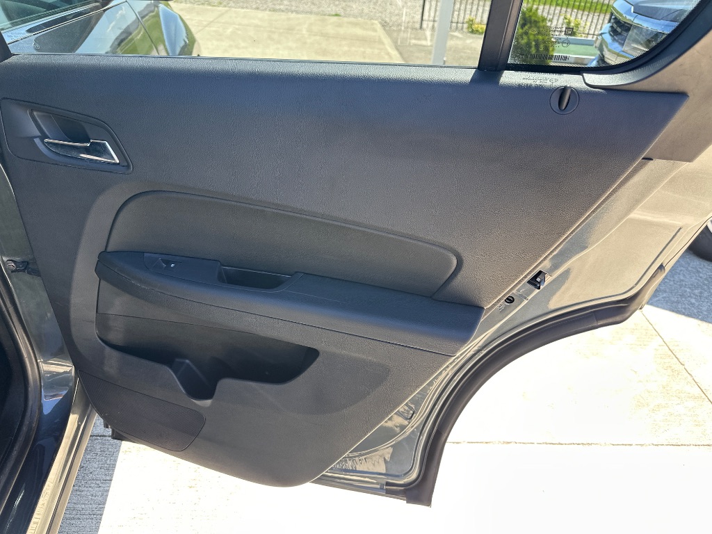 2017 Chevrolet Equinox - $9,995