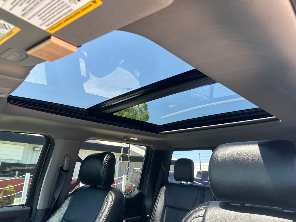 2020 Ford F150 - $34,595