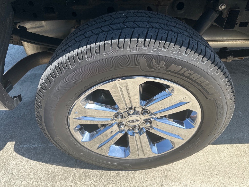 2020 Ford F150 - $34,595