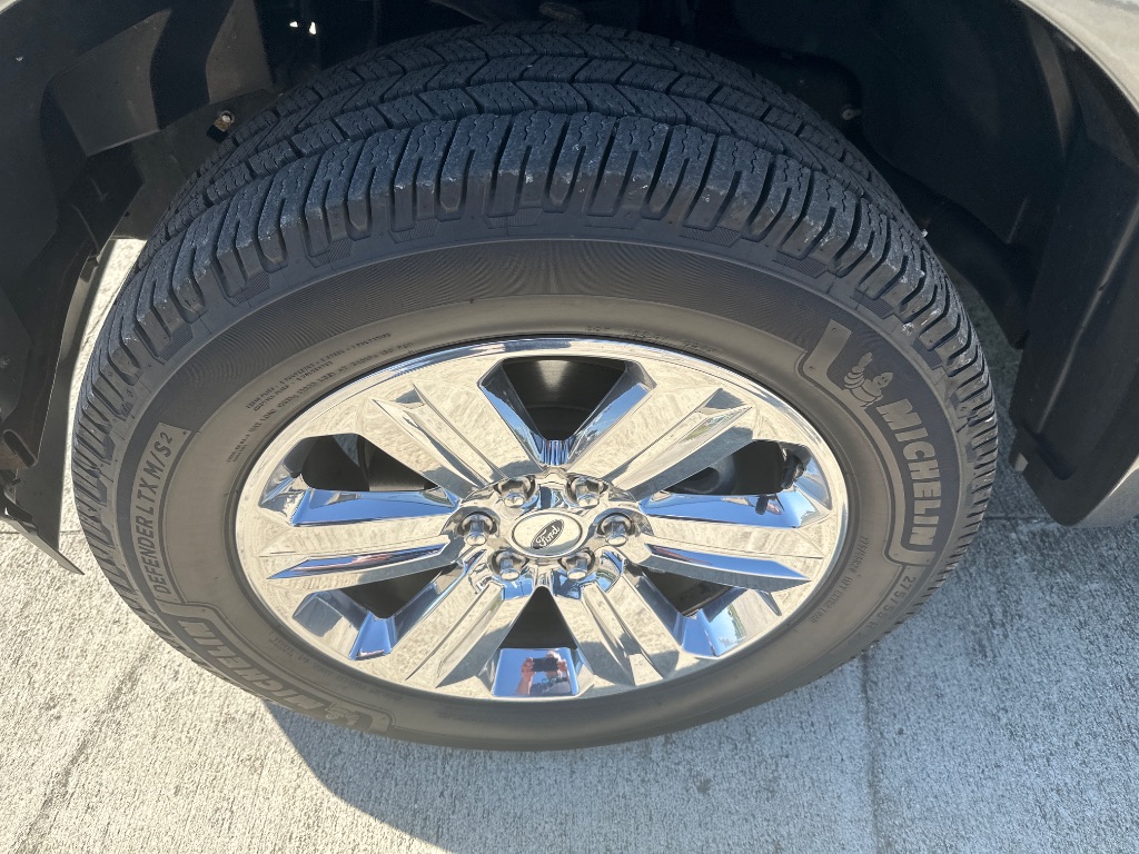 2020 Ford F150 - $34,595