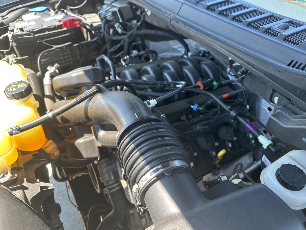 2020 Ford F150 - $34,595