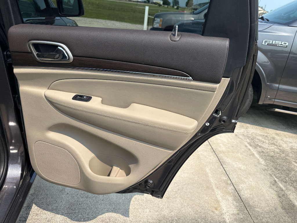 2017 Jeep Cherokee - $17,495