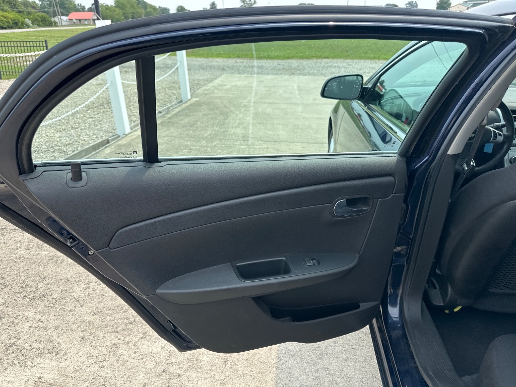 2012 Chevrolet Malibu - $6,495