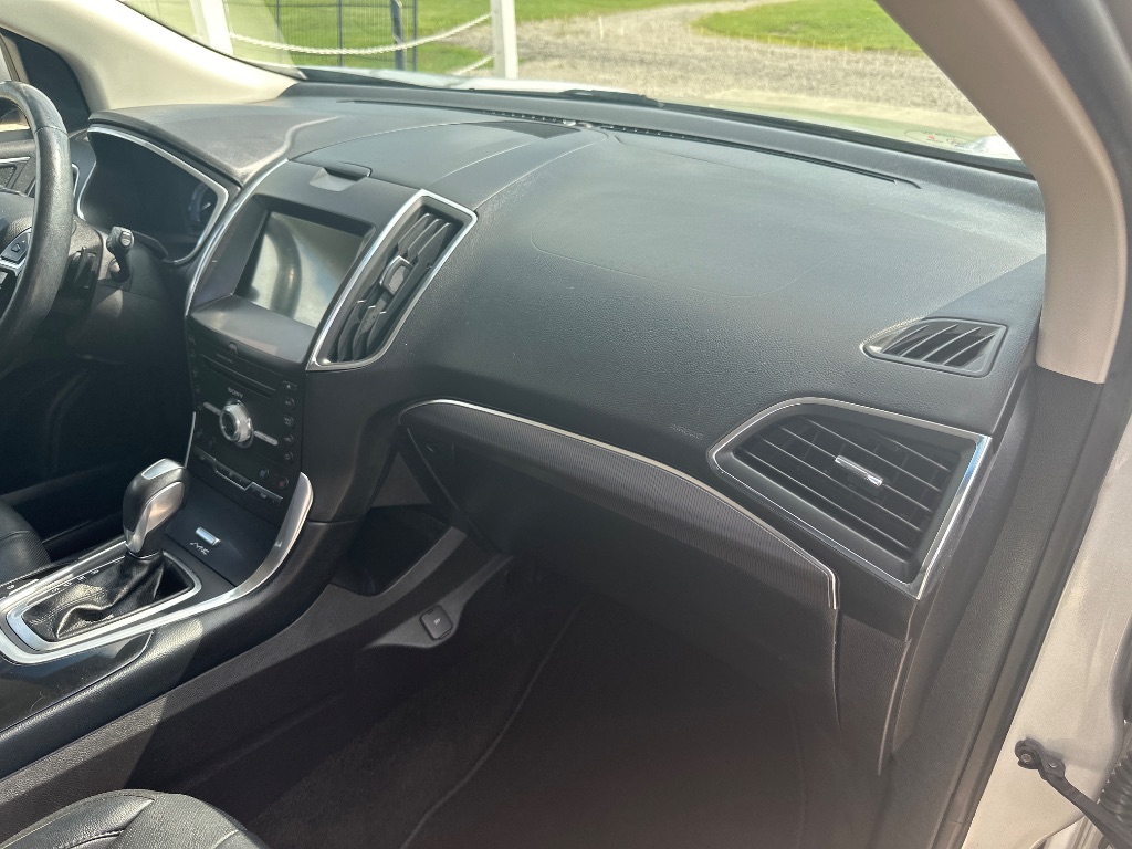 2017 Ford Edge - $11,995