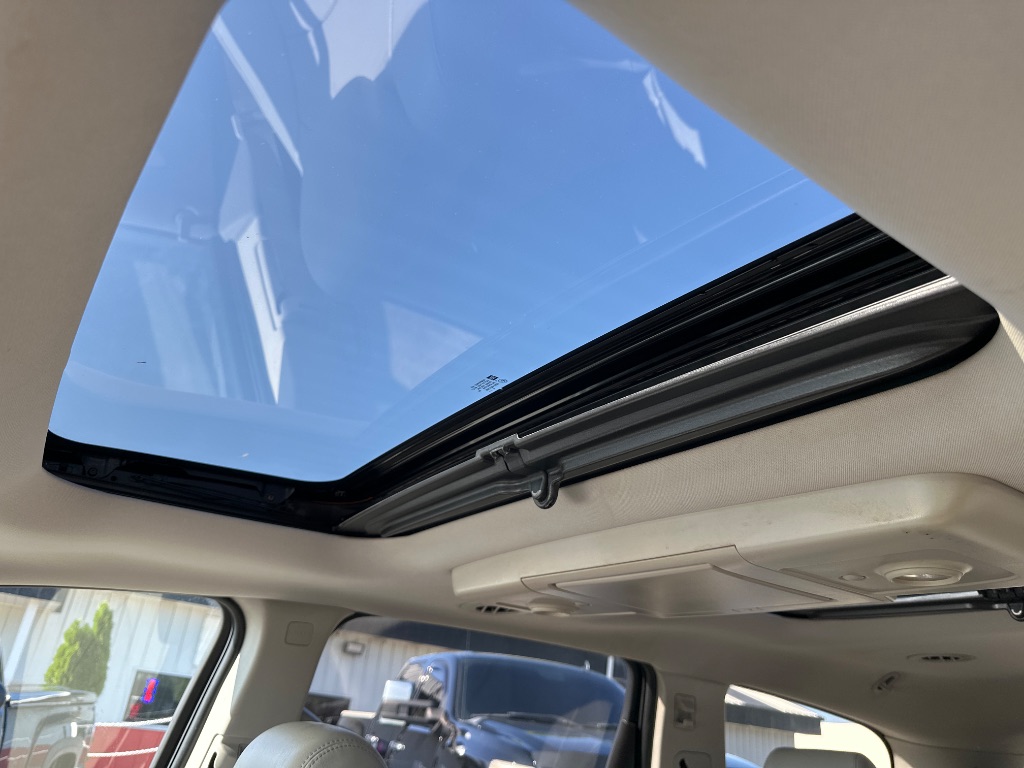 2015 Chevrolet Traverse - $8,995