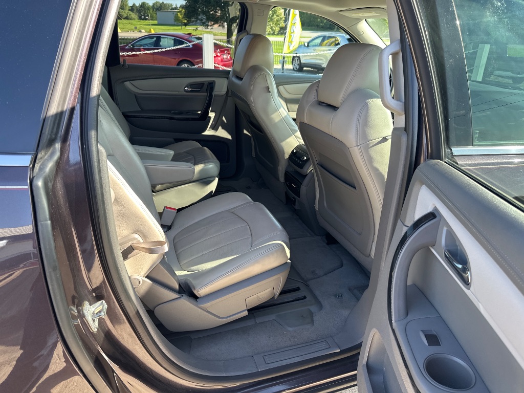 2015 Chevrolet Traverse - $8,995