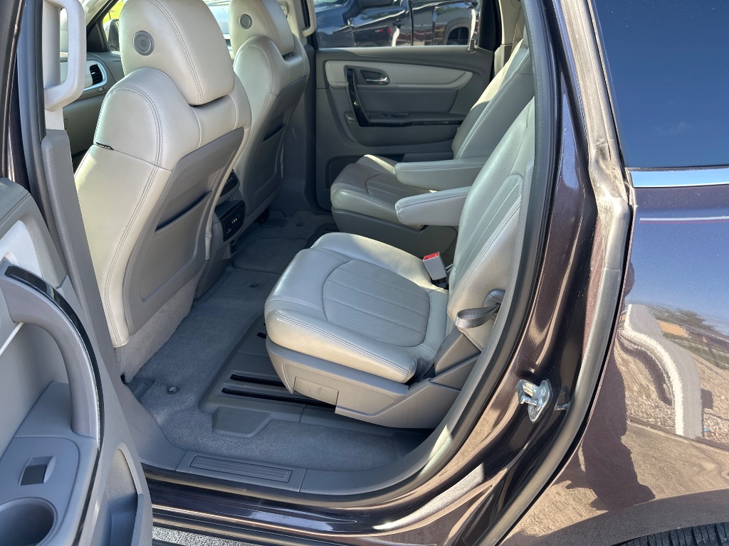 2015 Chevrolet Traverse - $8,995