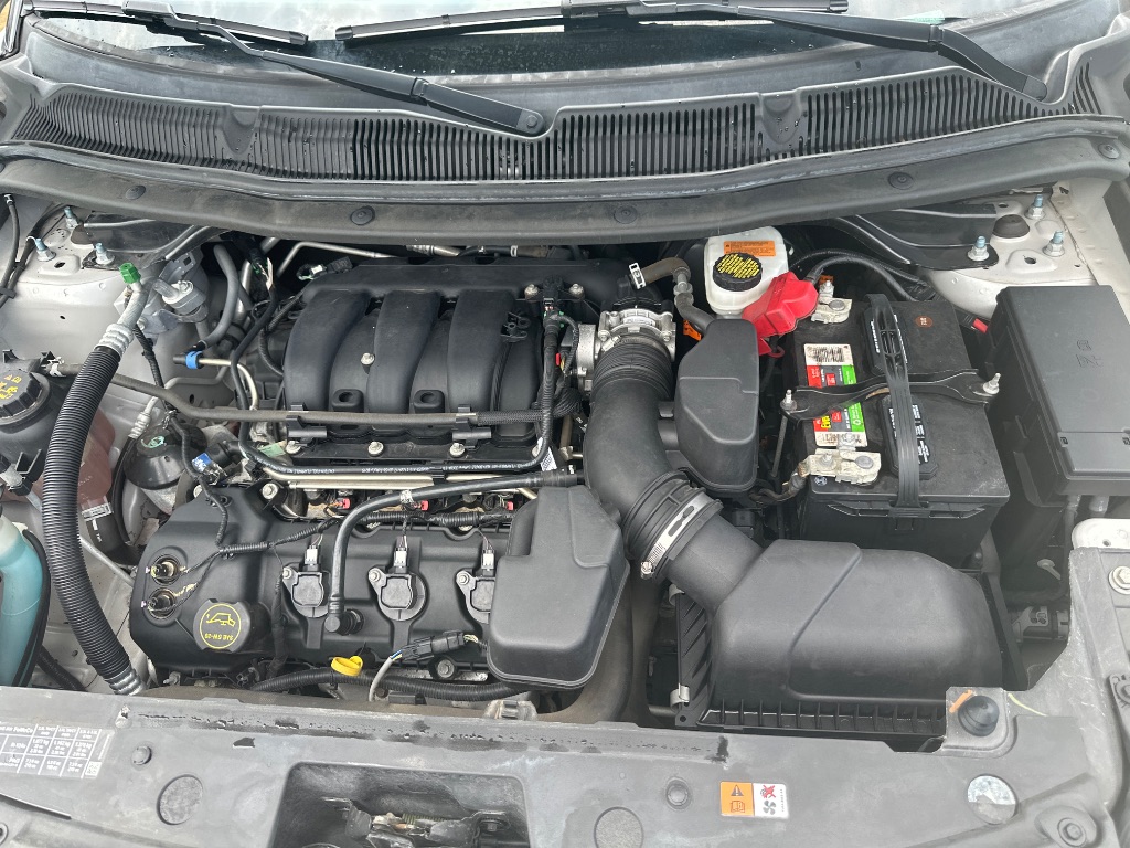 2018 Ford Explorer - $17,995