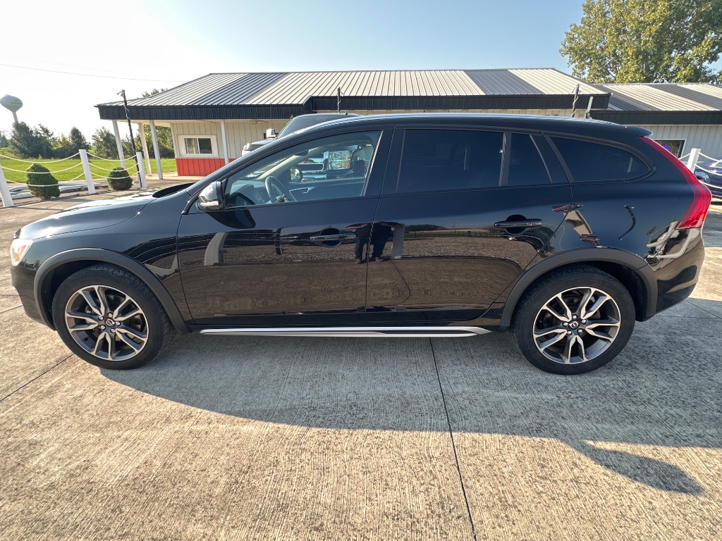 2016 Volvo V60 - $9,995