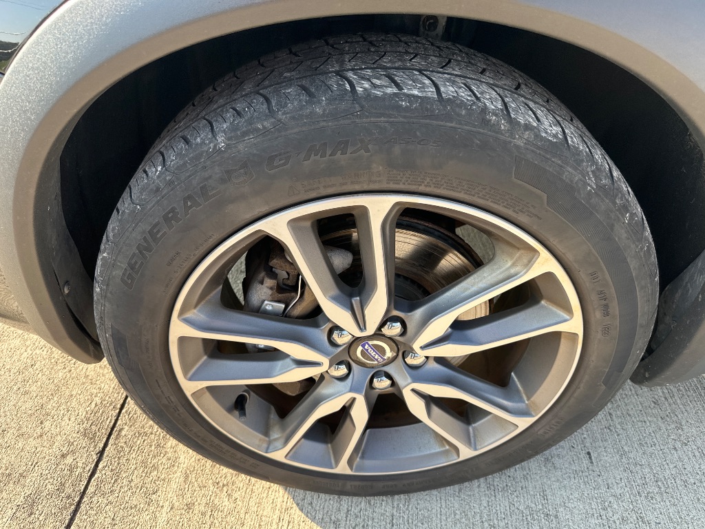 2016 Volvo V60 - $9,995