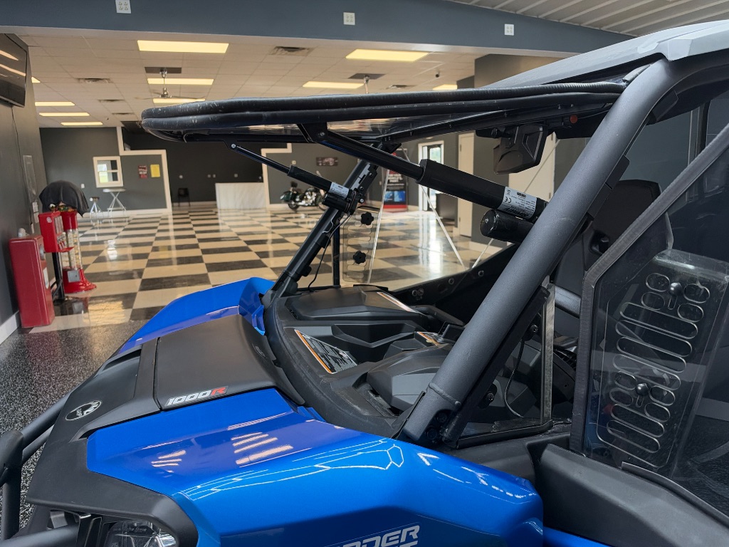 2023 Can-am Commander - $20,999
