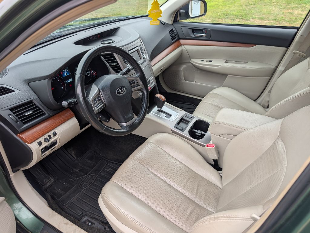 2013 Subaru Outback - $6,995