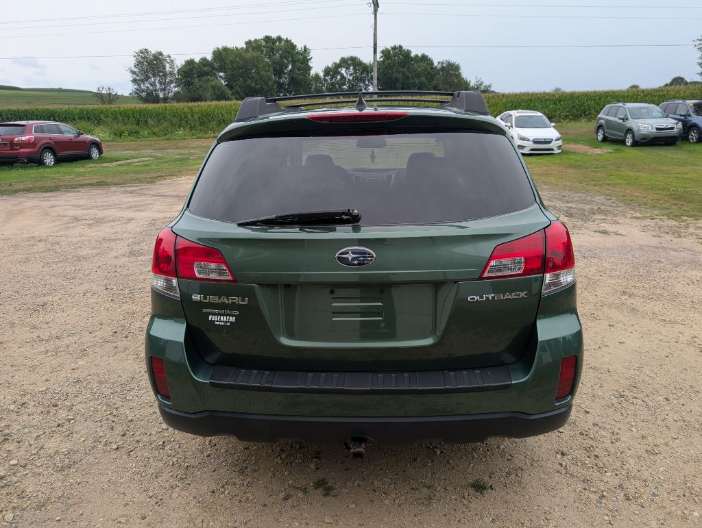 2013 Subaru Outback - $6,995