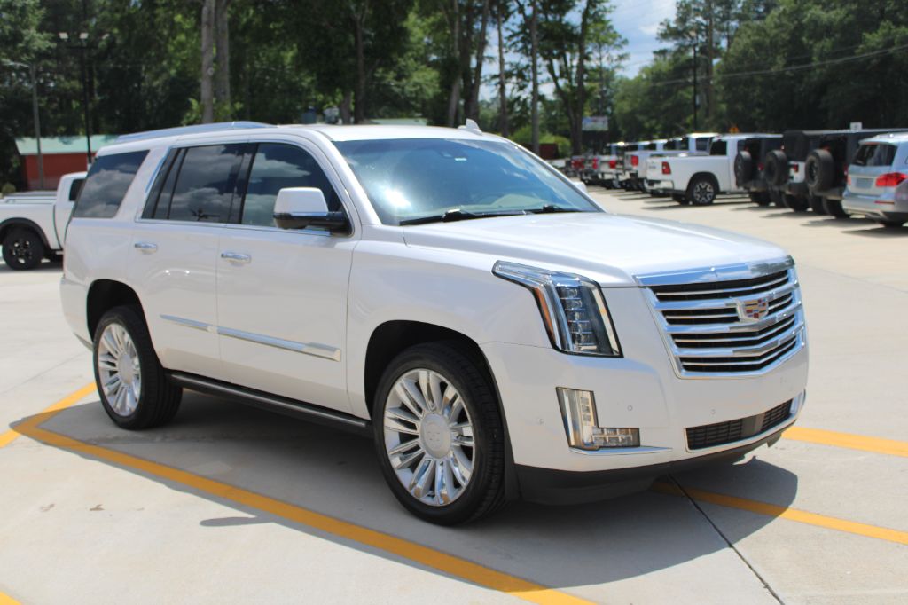 2020 Cadillac Escalade - $29,499