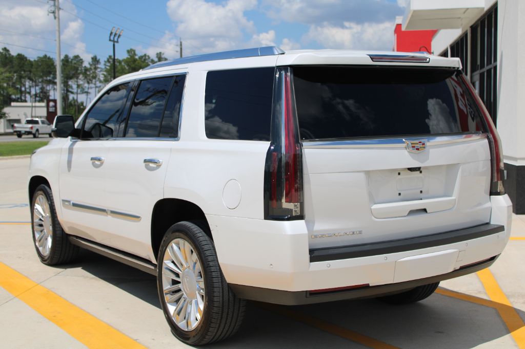 2020 Cadillac Escalade - $29,499