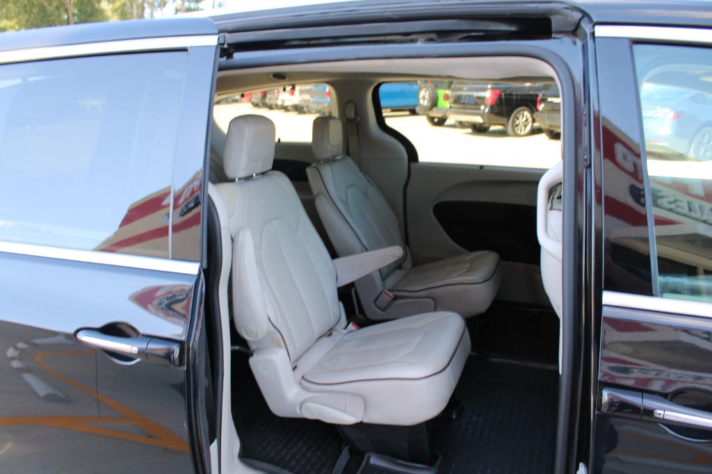 2017 Chrysler Pacifica - $8,749