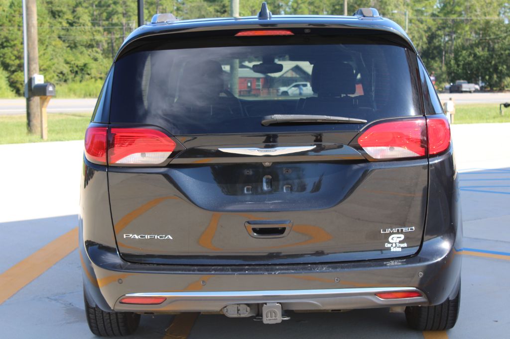 2017 Chrysler Pacifica - $8,749