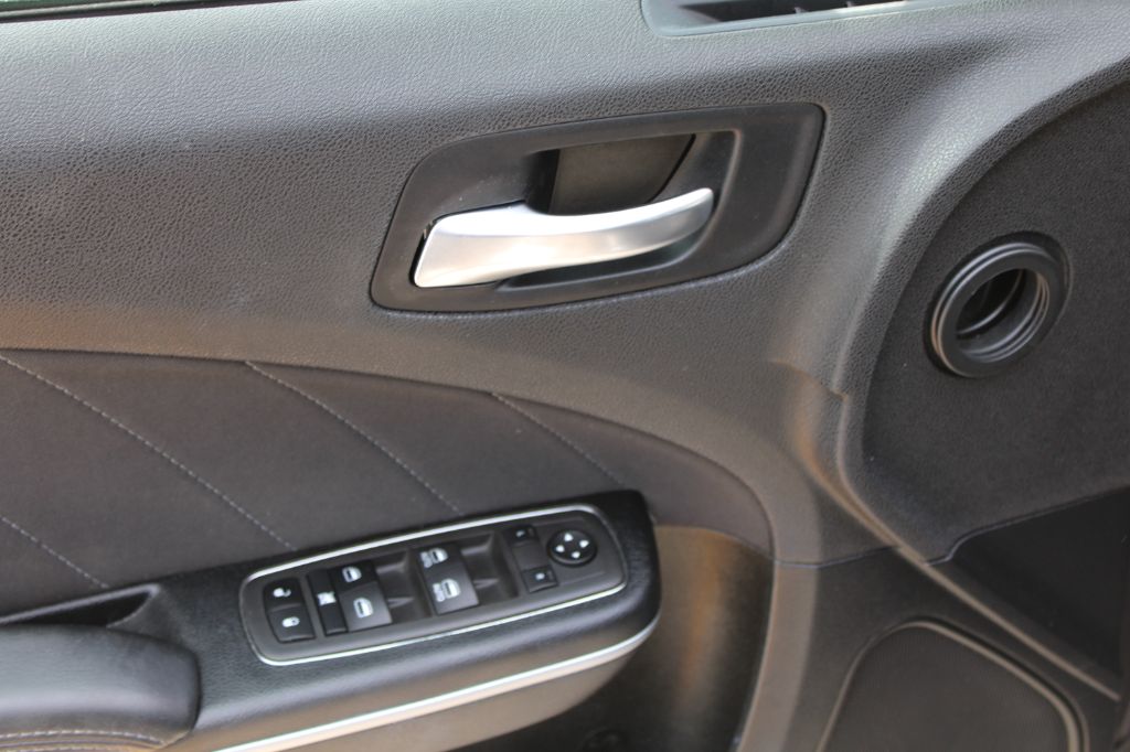 2022 Dodge Charger - $21,999