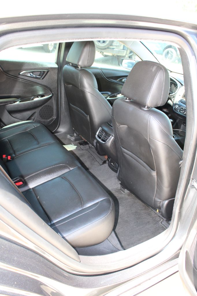 2016 Chevrolet Malibu - $9,399