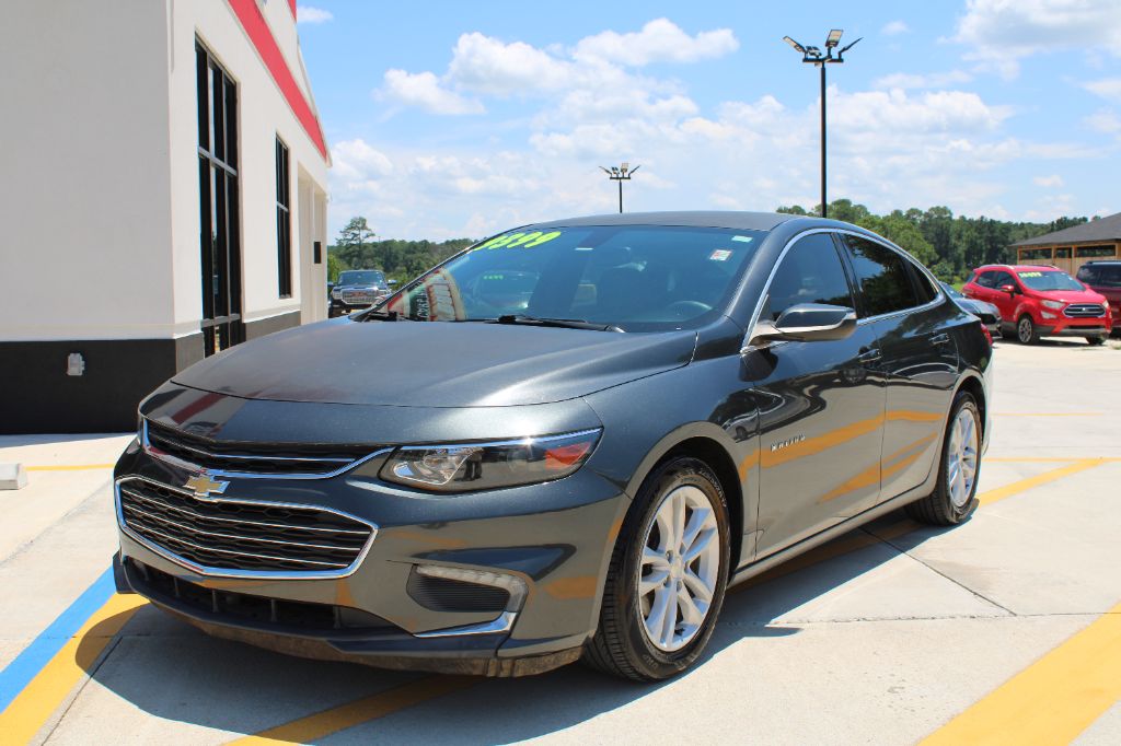 2016 Chevrolet Malibu - $9,399