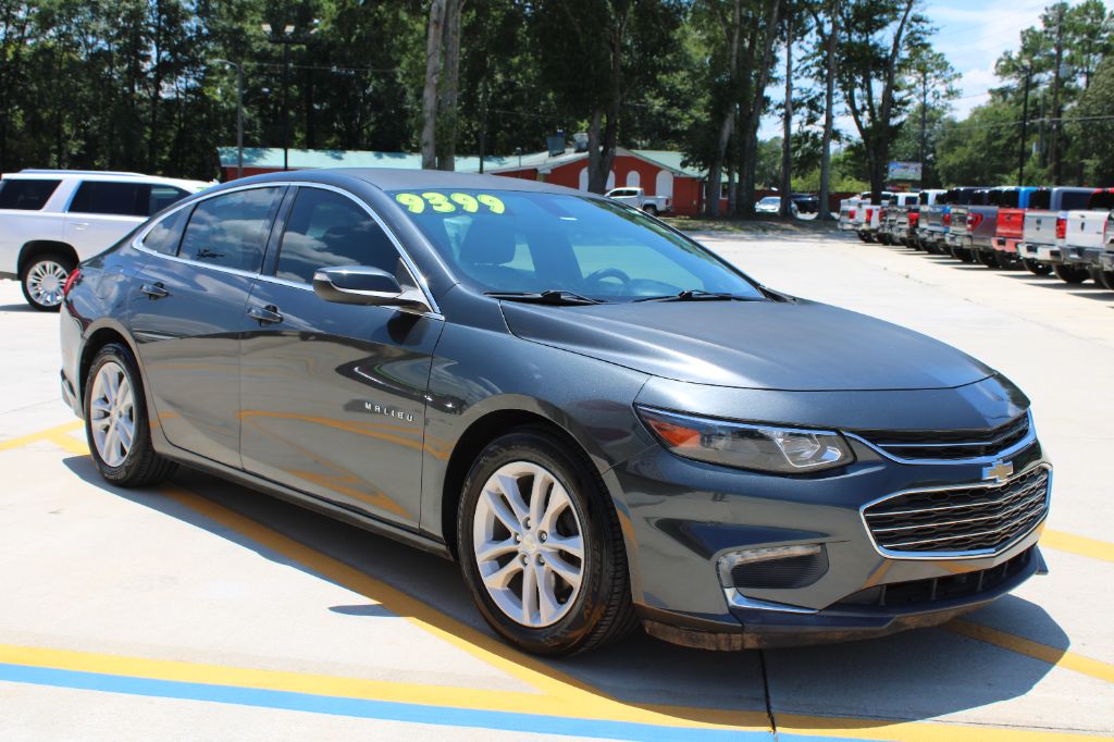2016 Chevrolet Malibu - $9,399