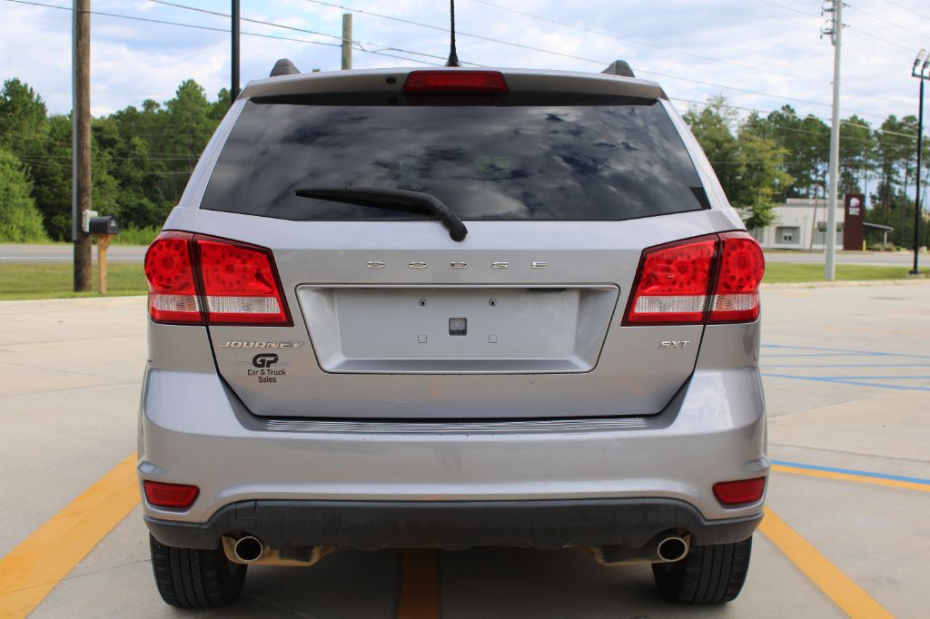 2018 Dodge Journey - $10,299
