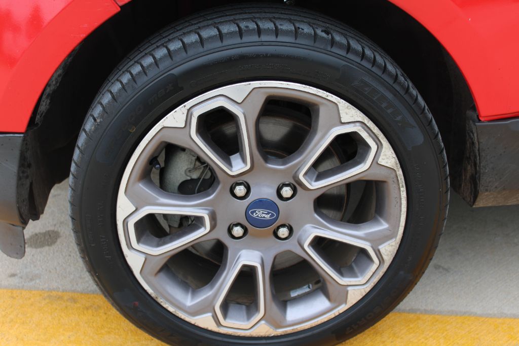 2020 Ford Ecosport - $10,499
