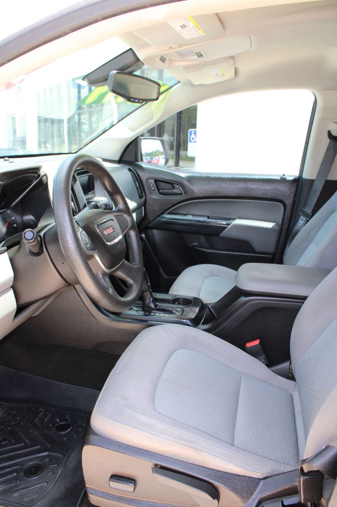 2016 GMC Canyon - $10,899