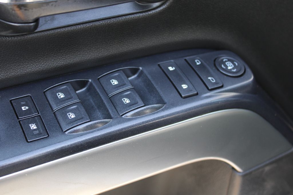 2014 Chevrolet Silverado - $9,499