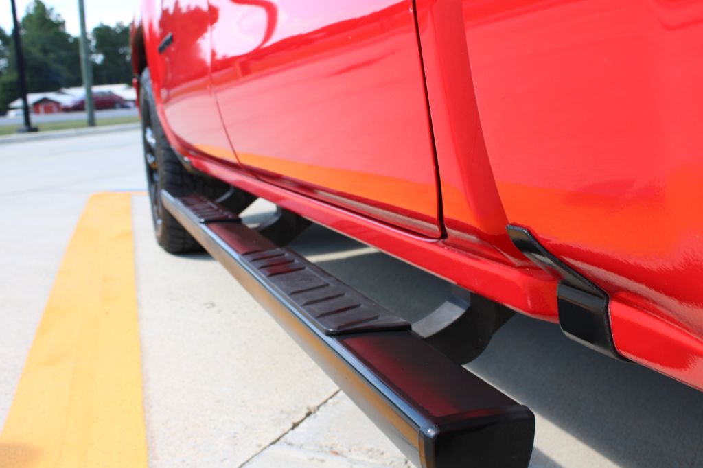 2018 Chevrolet Silverado 1500 - $18,299