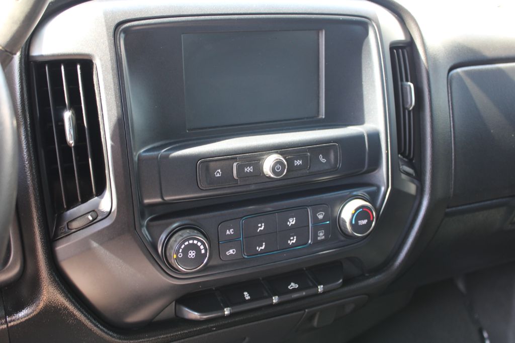 2018 Chevrolet Silverado 1500 - $18,299