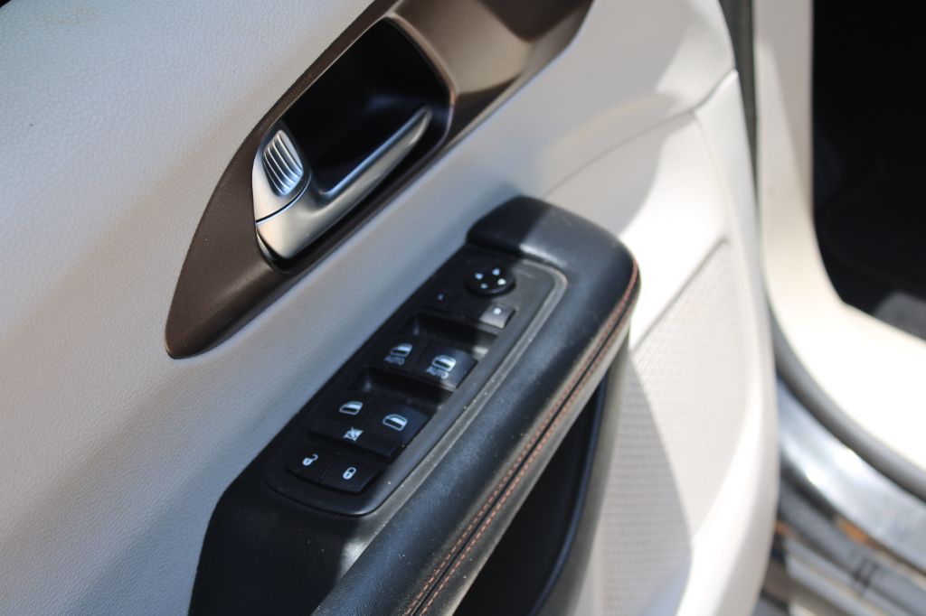 2019 Chrysler Pacifica - $14,499
