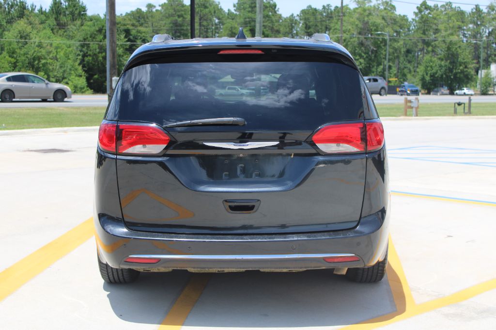 2019 Chrysler Pacifica - $14,499