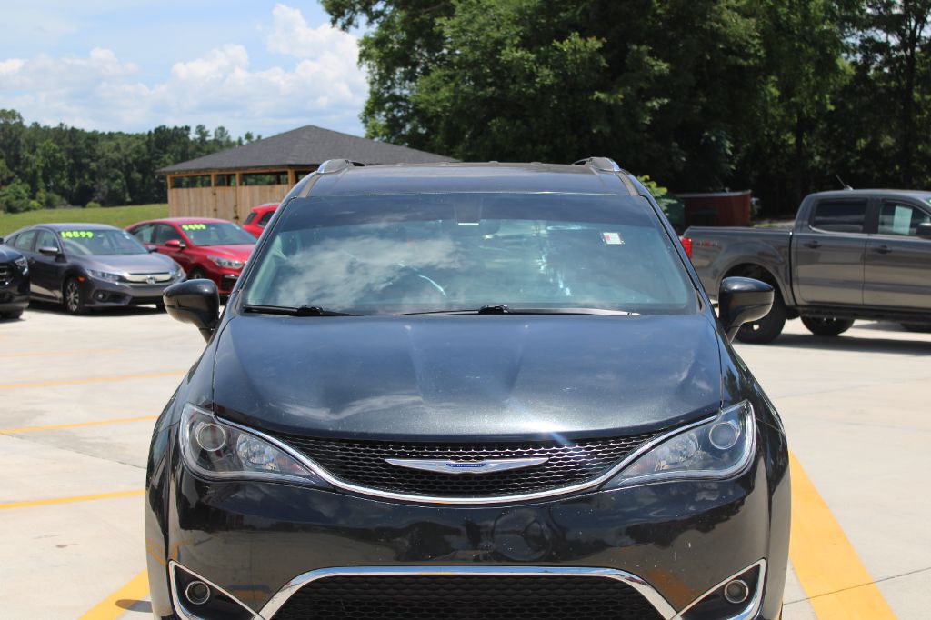2019 Chrysler Pacifica - $14,499