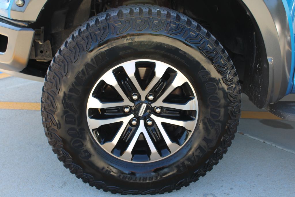 2019 Ford F-150 - $34,299