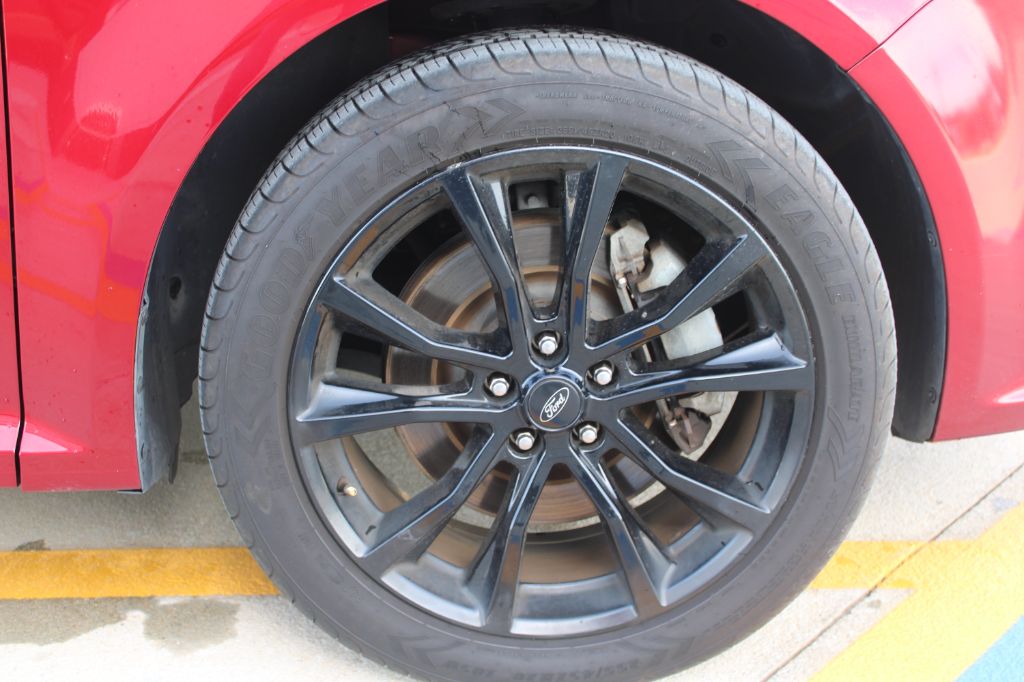 2019 Ford Flex - $14,799