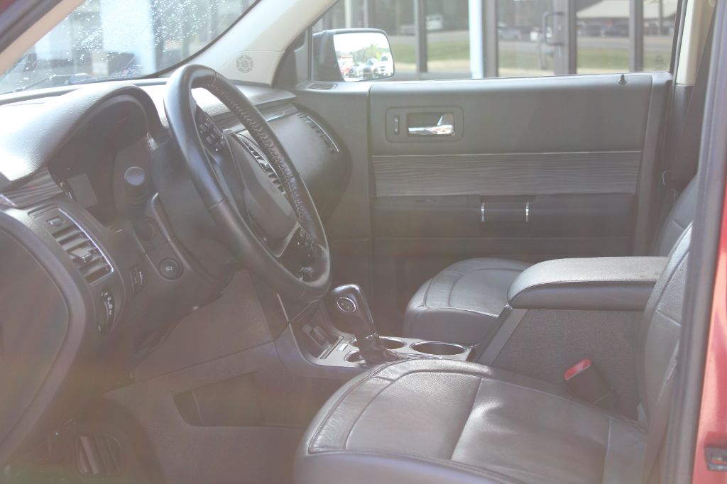 2019 Ford Flex - $14,799