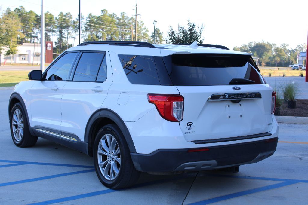 2020 Ford Explorer - $12,399