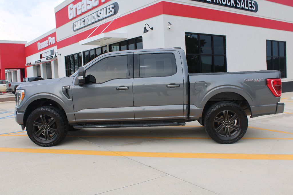 2022 Ford F-150 - $25,899