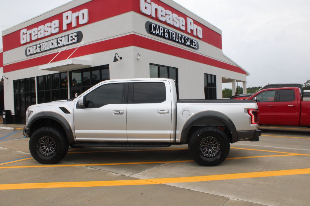 2019 Ford F-150 - $33,799