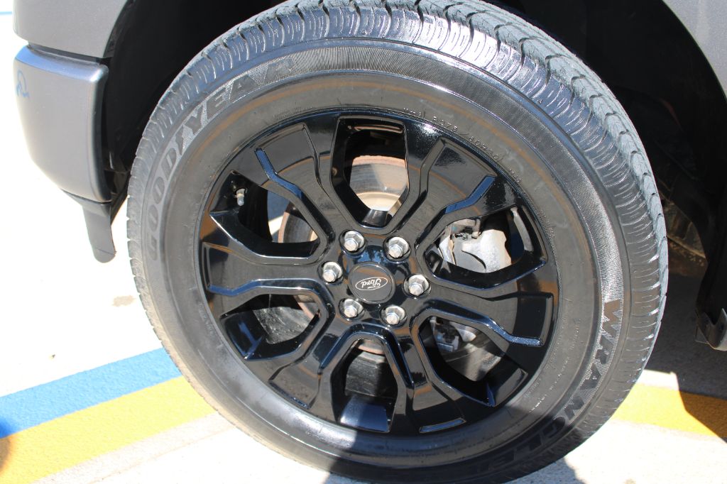 2022 Ford F-150 - $34,299